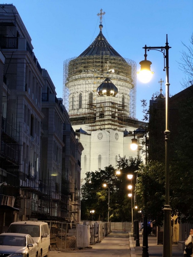 Шляюсь по  Москве
