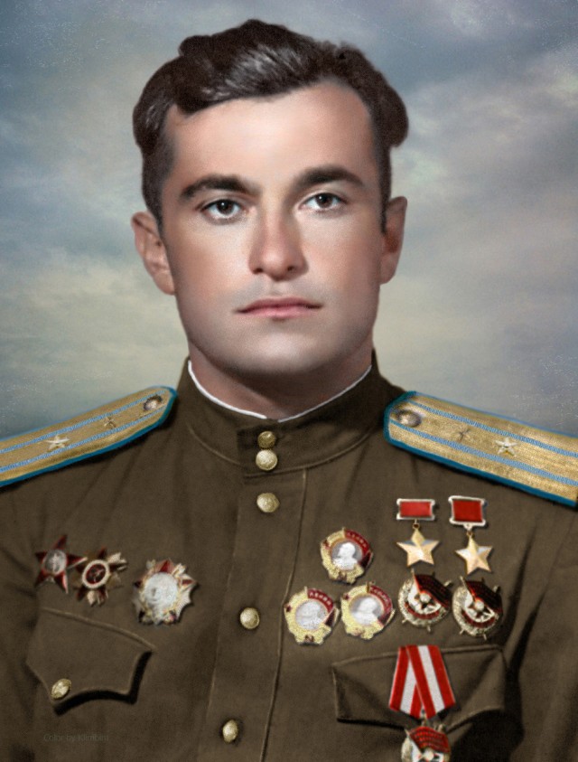 Портреты серьезных исторических персон