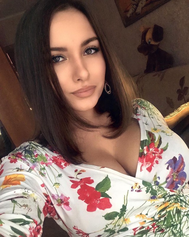 Девушки среды.