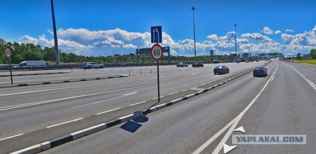 В Петербурге произошла авария с участием мотоциклиста