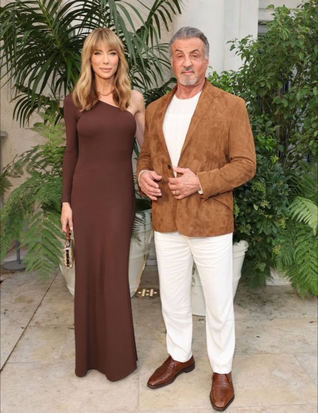 Сильвестр Сталлоне вместе с женой Дженнифер Флавин на показе Ralph Lauren