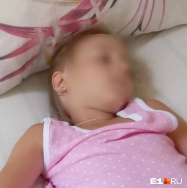 Семилетняя девочка из Екатеринбурга заболела сильнейшим ротавирусом после купания в Черном море в Лазаревском