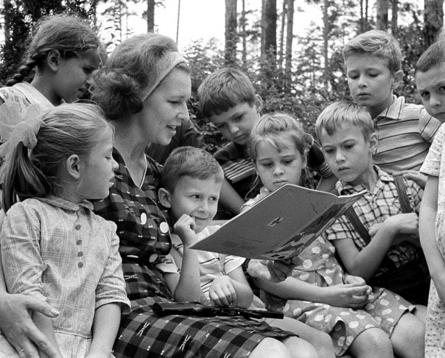 «Как бальзам на душу!»: Редкие фотографии известных советских артистов