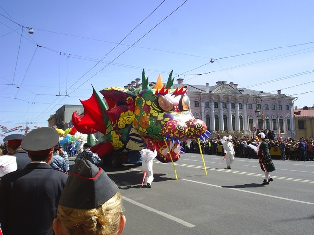 Чёрно-белый Петербург