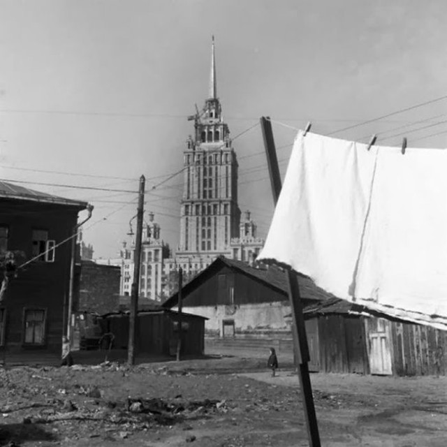 Москва и москвичи. Двадцатый век. 21.04.25