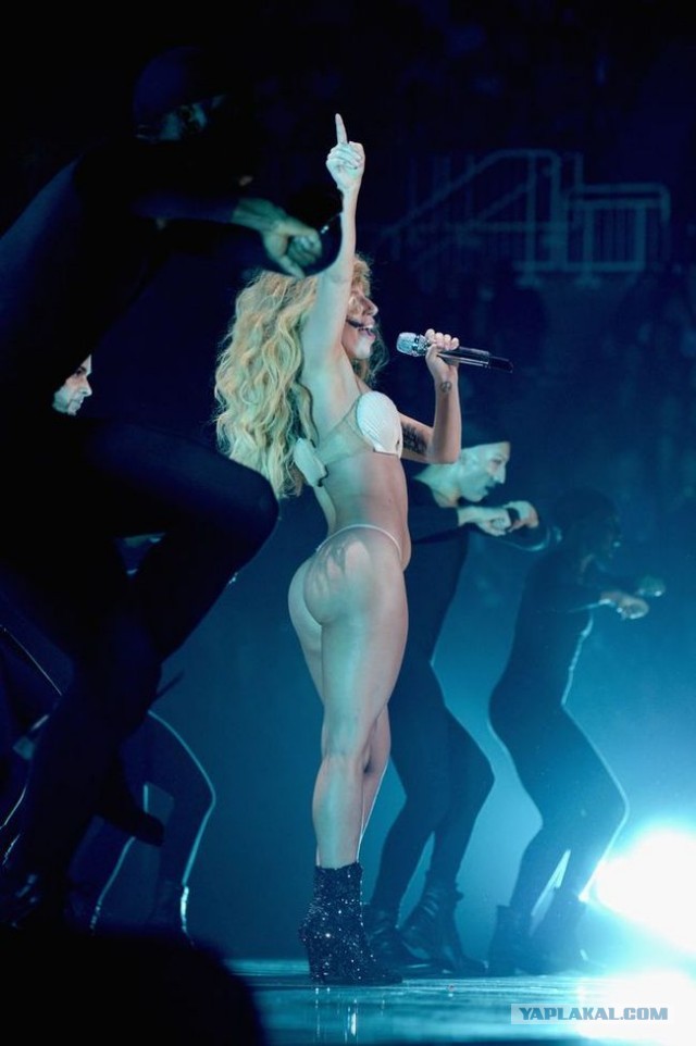 Леди гага на премии MTV VMA 2013