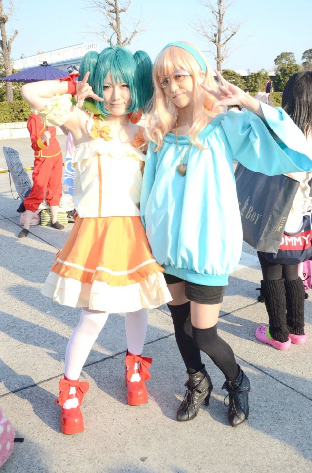 Фото с Comiket 81 /人◕ ‿‿ ◕人\