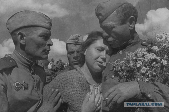 Почему Сталин вернул погоны в 1943 году