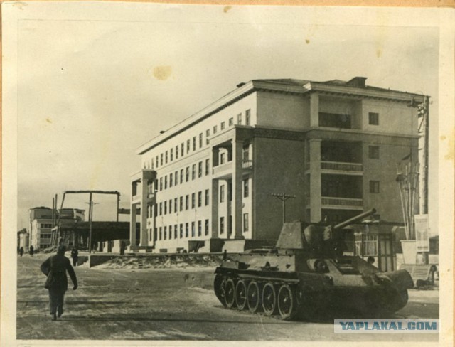 Возрождение Сталинграда начиналось… со школ!