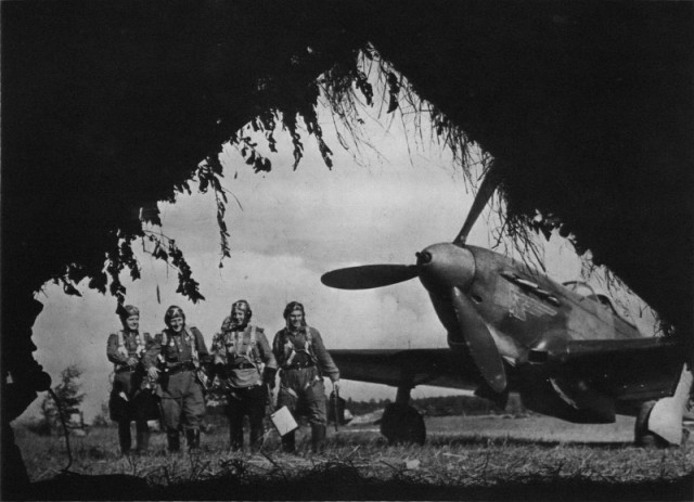 1944. Небольшая подборка военных фотографий