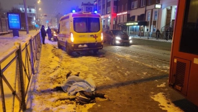 В центре Казани автобус насмерть сбил девушку