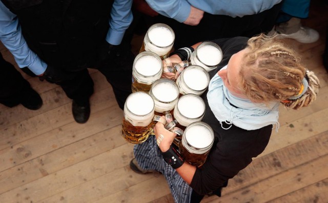 Пиво с осадком: в РФ хотят запретить поставки пива из недружественных стран