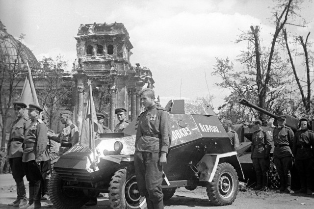 Великая Отечественная в фотографиях - 24