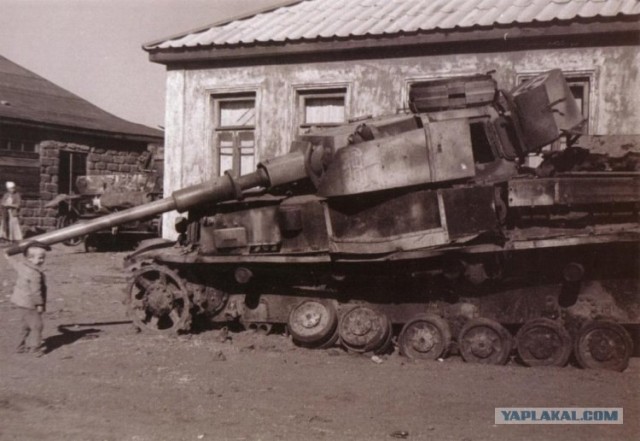 Фотографии второй мировой, многие цветные (фото)