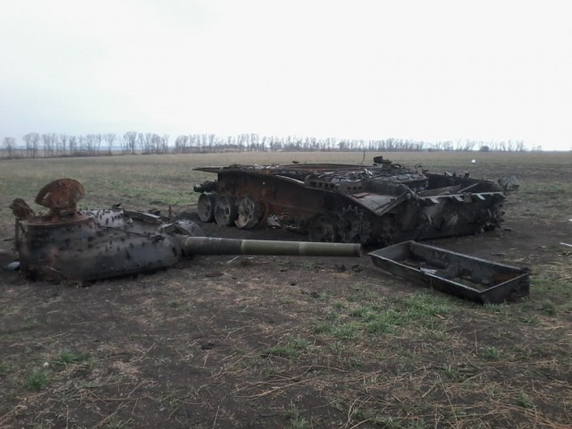 Бронетанковый апокалипсис. Подбитые танки вооружённых сил Новороссии