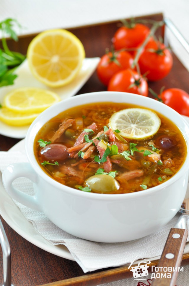 "Должны быть вредные, раз такие вкусные!". Американец о русской кухне