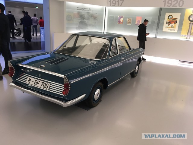 BMW, Mercedes и британцы. Красивых автофото пост