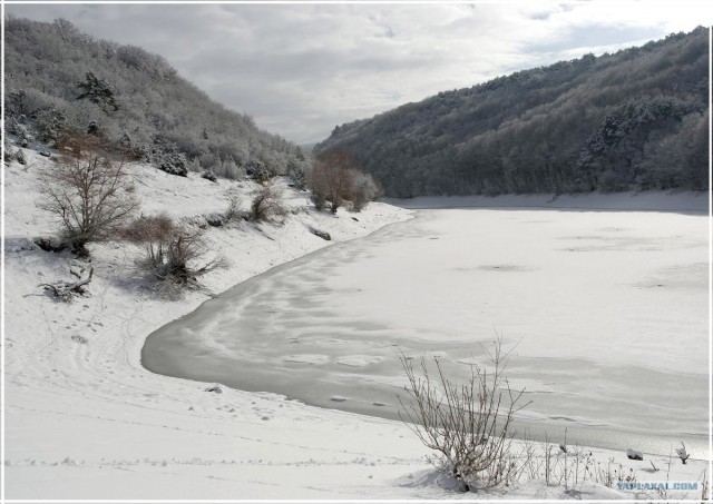 Крым. Терновка. Зимние дороги.