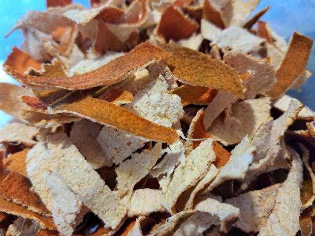 Сушёные мандариновые корки. Что с ними делать?