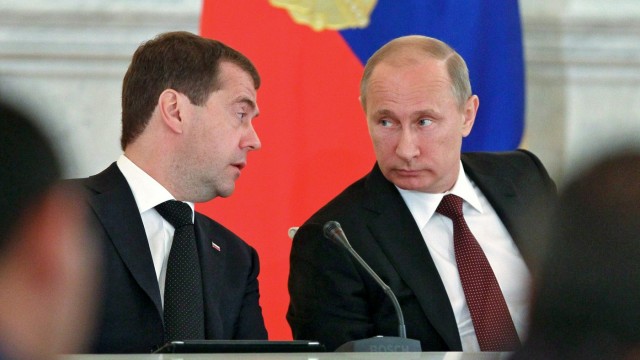 Счетная палата отчиталась о сокращении числа пенсионеров в России на 800 тысяч человек за год