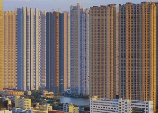 Чтобы оживить Россию нужно расселить Москву