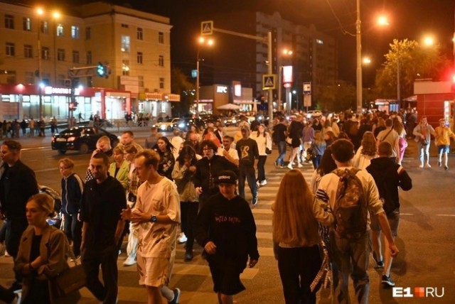 Для детей в России вернули важный закон. За что вашего ребенка могут забрать в участок прямо с улицы