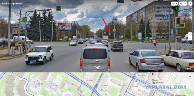 Протаранил скорую