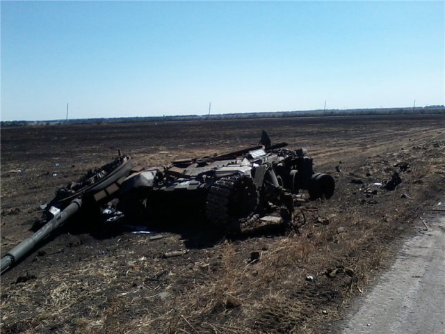 Бронетанковый апокалипсис. Подбитые танки вооружённых сил Новороссии