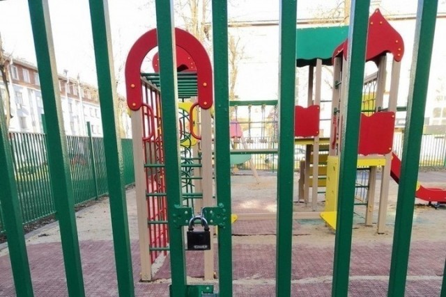 Кубаноид выгоняет со двора