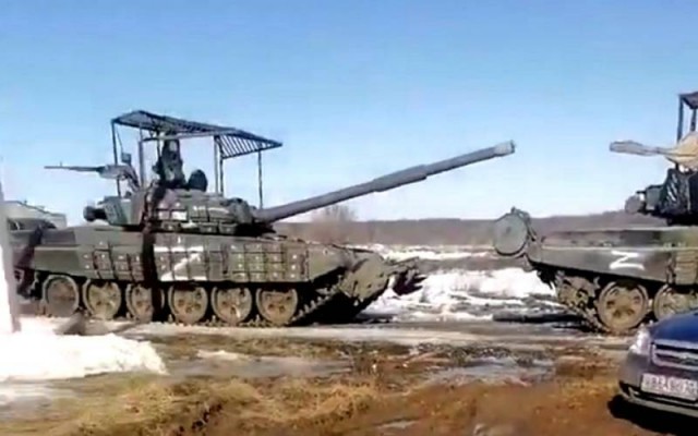 Танковые "козырьки" на Украине