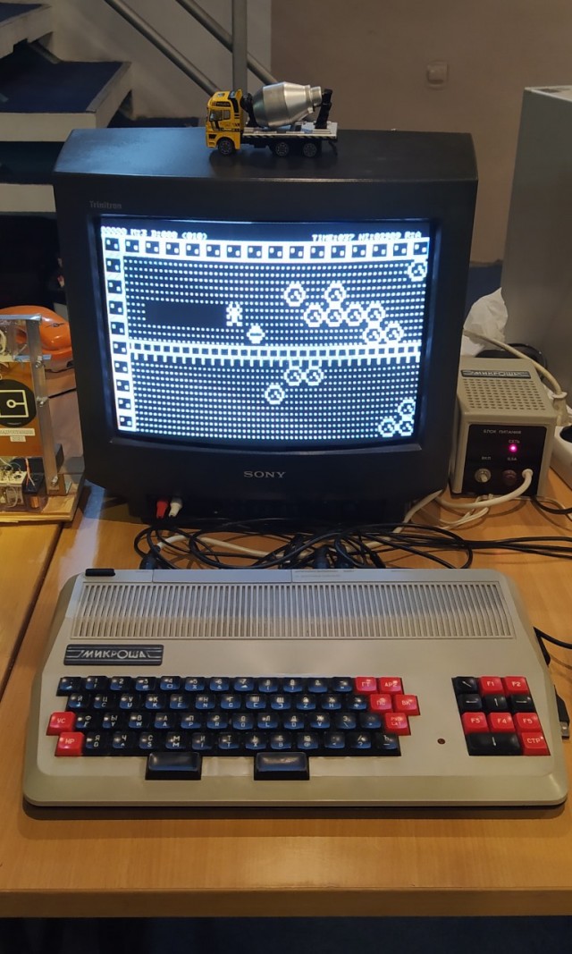 Суровые компьютеры нашего детства