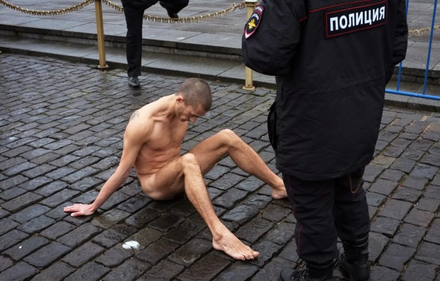 Ипотеку выплатили, что ли?