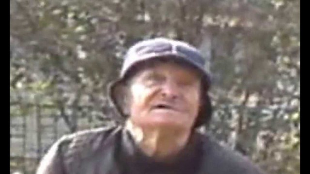 Хотели убрать двор от снега