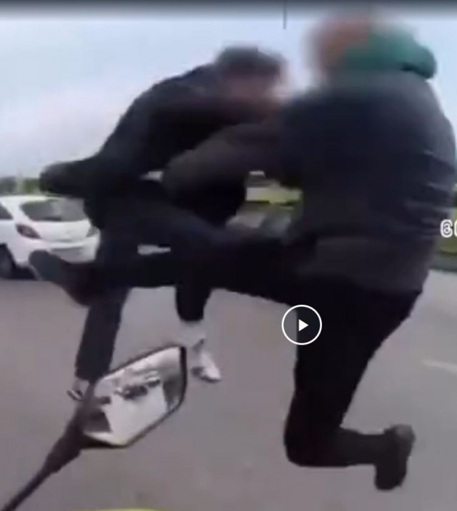 Стычка на дороге