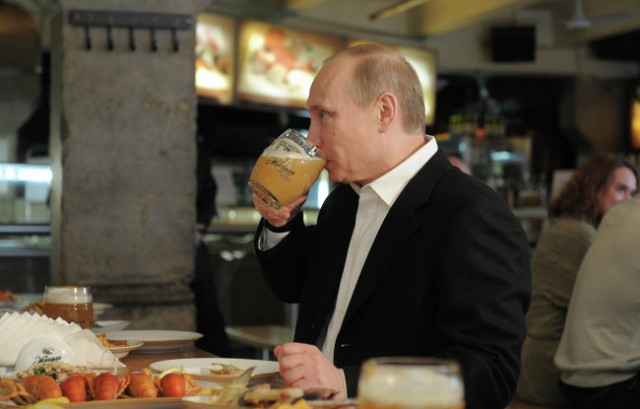 Рабы, сосите пиво