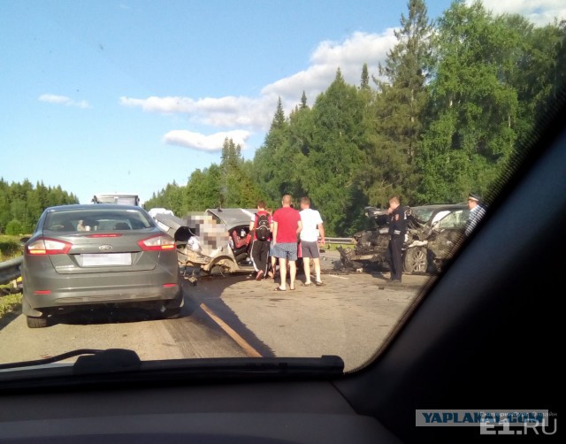 В Екатеринбурге ищут родных мальчика, выжившего в смертельном ДТП под Волгоградом