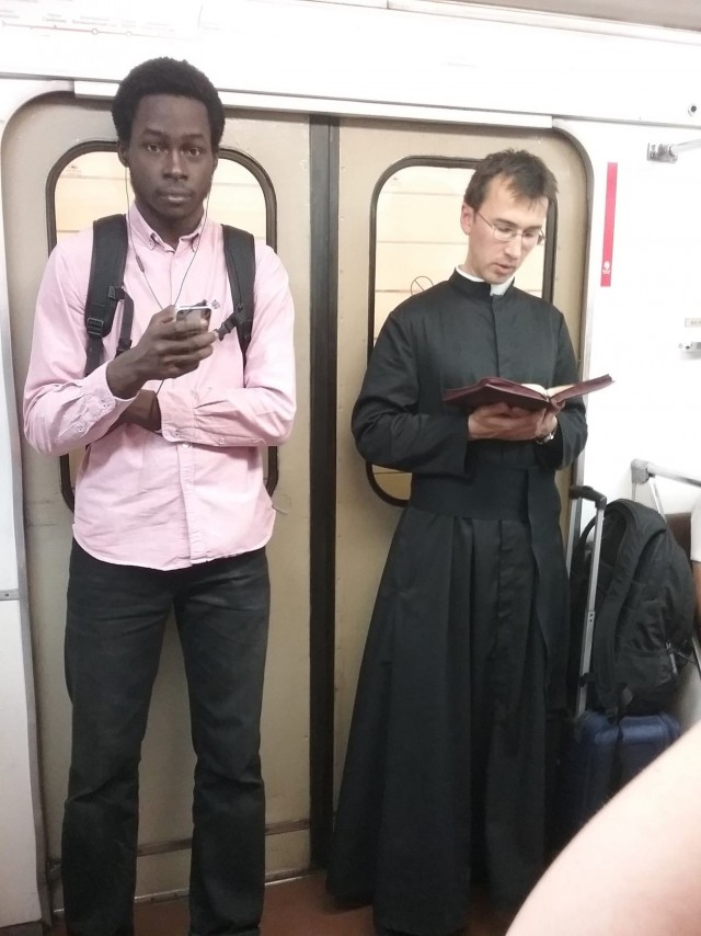 Подборка свежих модников из нашего метрополитена