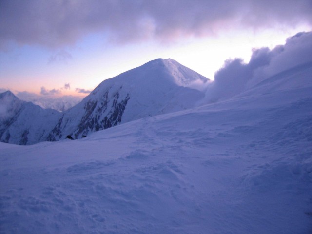 В горах Памира