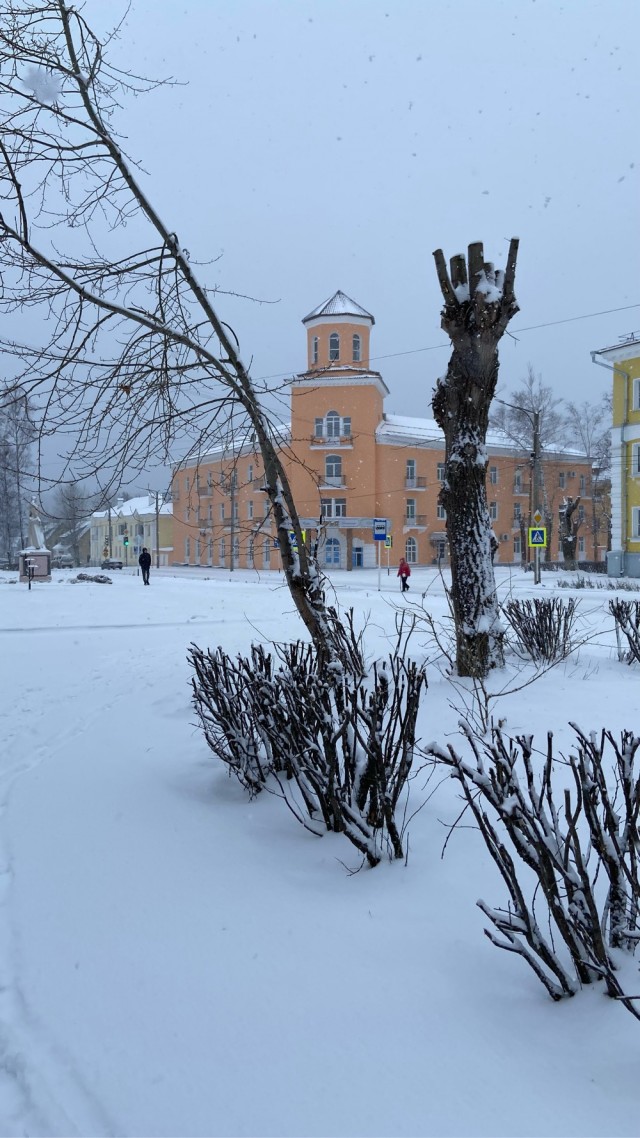 За окном