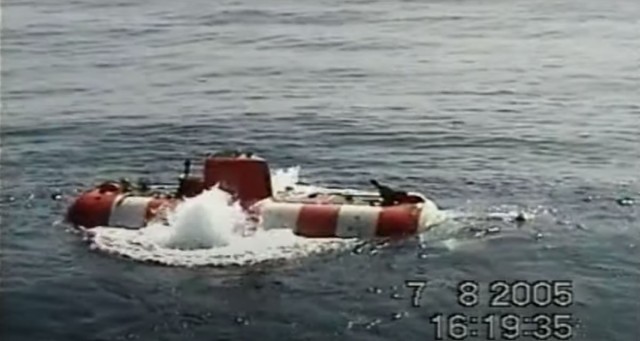 76 часов в подводном заточении. История спасения российского батискафа АС-28