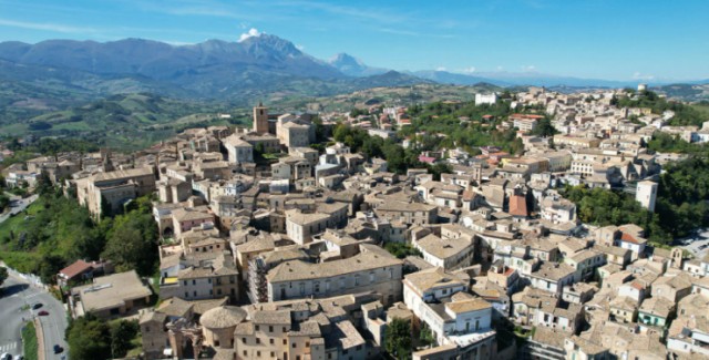 Жилье по цене чашки кофе: в Италии продают дома по 1 евро