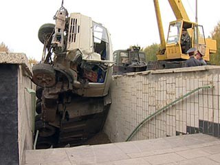 Аварии и курьёзы в ч/б фото