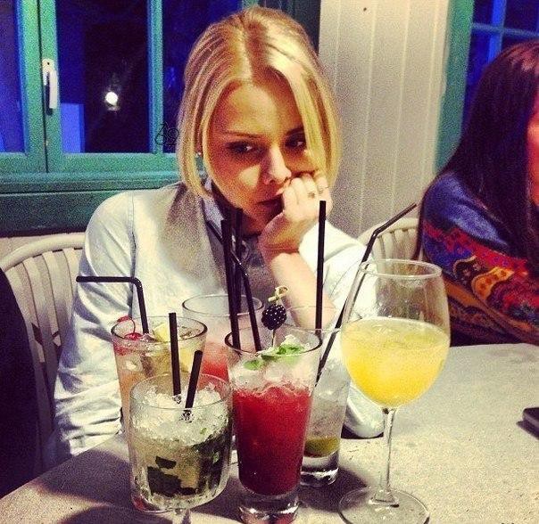 Кажется, он чего-то хочет от меня