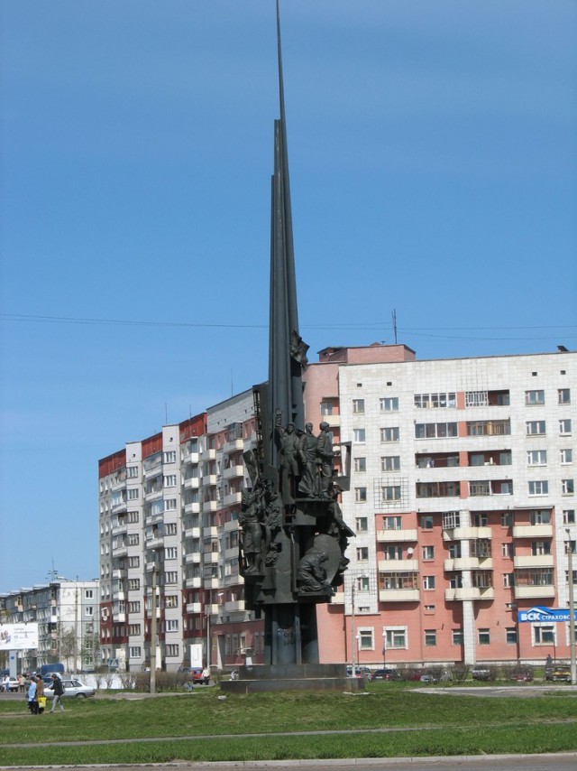 Какие прозвища дают памятникам в России