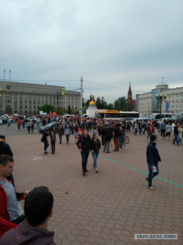 Митинг в Иркутске против повышения цен на топливо