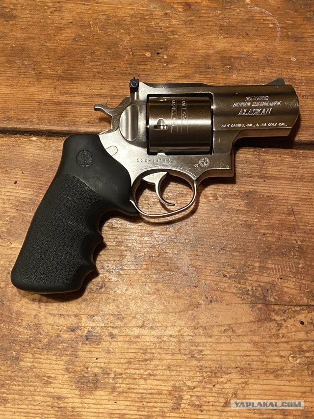 Револьвер Ruger Super Redhawk Alaskan