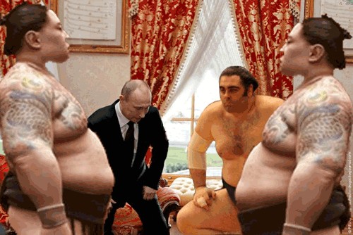 Фотожаба: Эк его раскорячило!