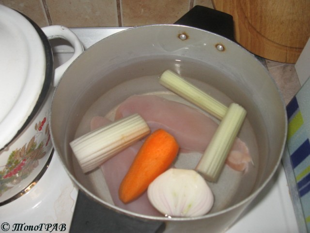 Фасоль – International, Или «Веселые нотки»