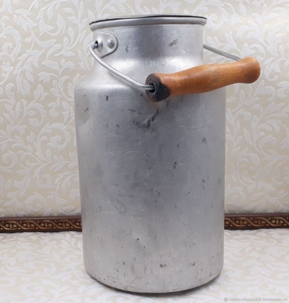 Старый бидон