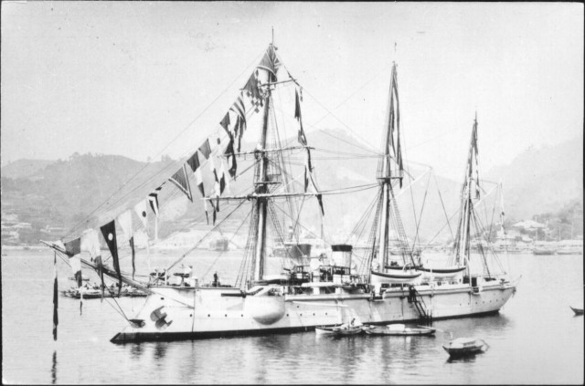 9 февраля 1904 года приняли свой последний бой с японской эскадрой легендарный крейсер «Варяг» и канонерская лодка «Кореец»